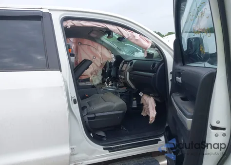 2019 Toyota Tundra Sr5 5.7L V8 z USA, uszkodzony, nr VIN 5TFDY5F13KX809672